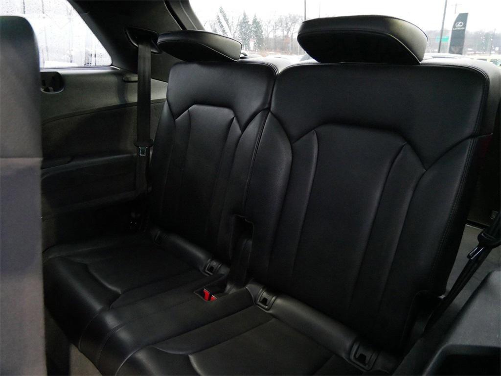 used 2019 Audi Q7 car, priced at $17,999