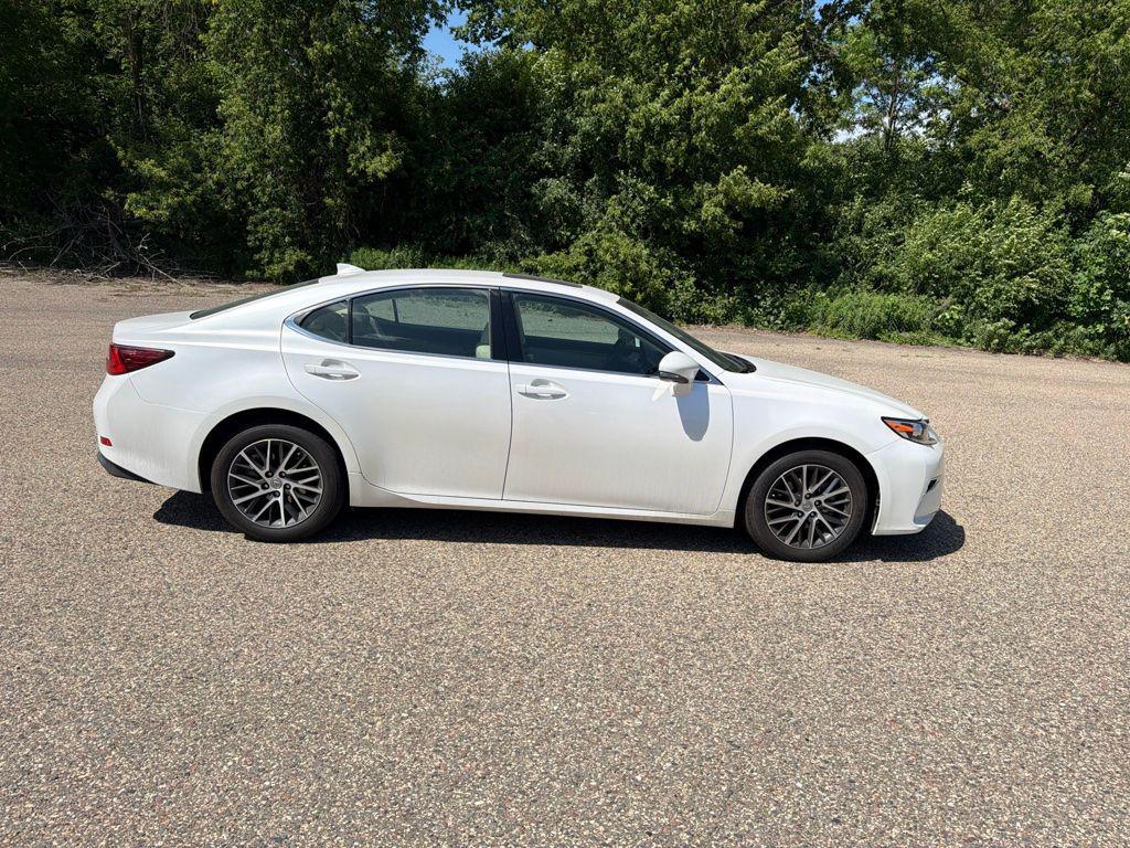 used 2017 Lexus ES 350 car, priced at $29,399