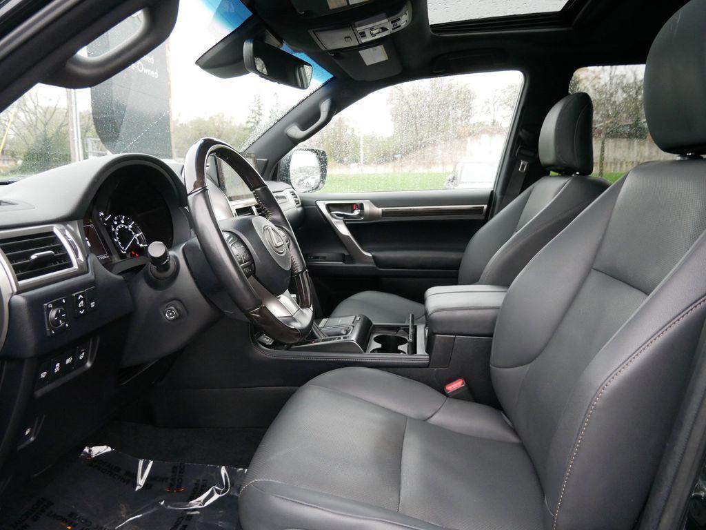 used 2023 Lexus GX 460 car, priced at $61,399
