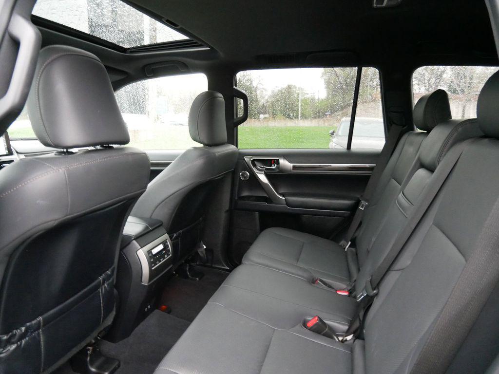 used 2023 Lexus GX 460 car, priced at $61,399