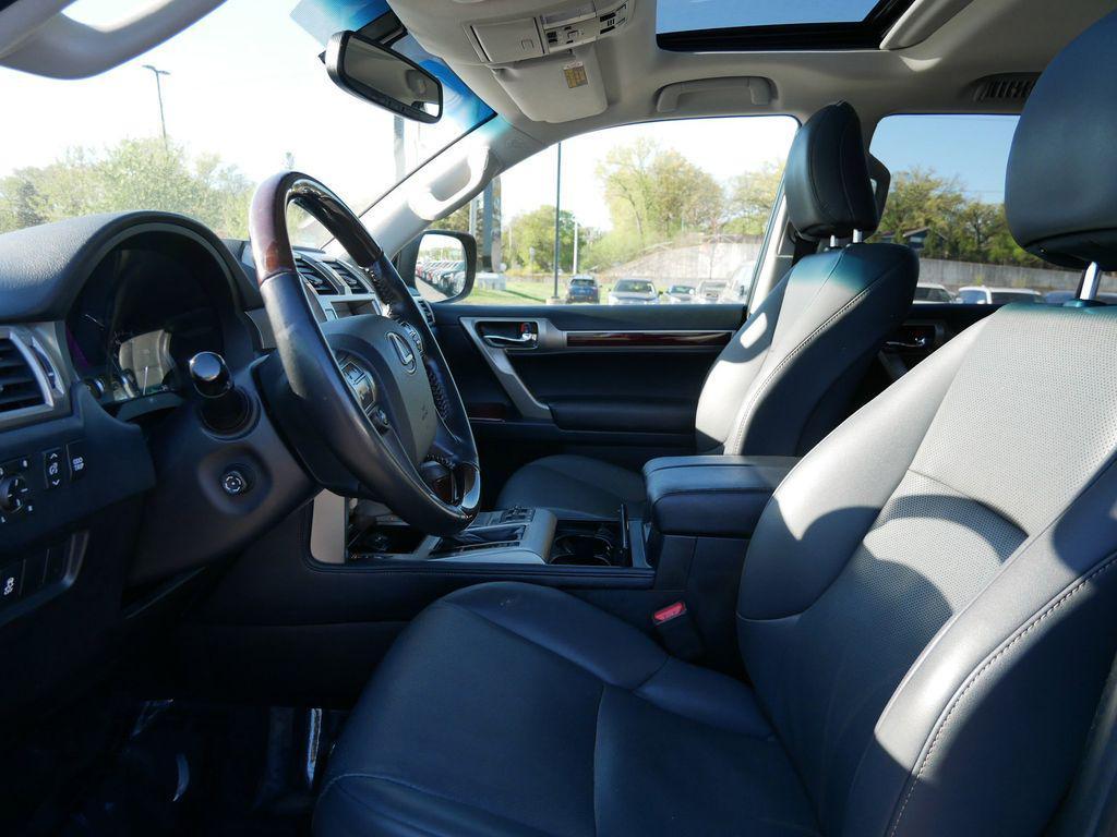 used 2019 Lexus GX 460 car, priced at $28,899