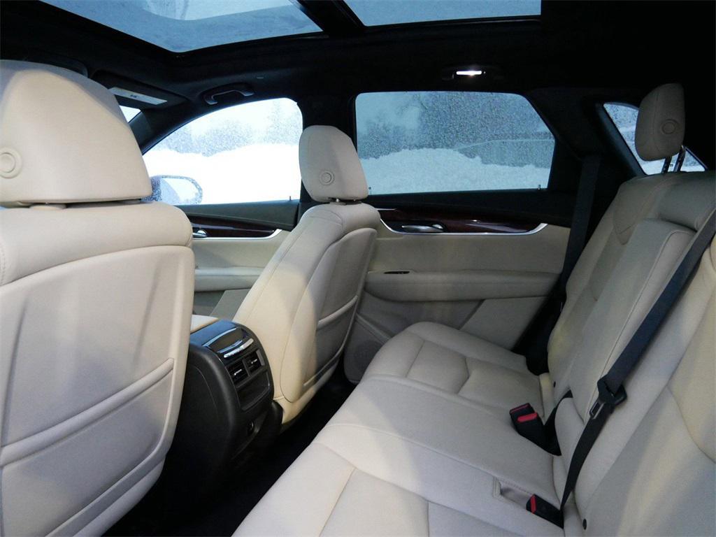 used 2017 Cadillac XT5 car, priced at $15,499