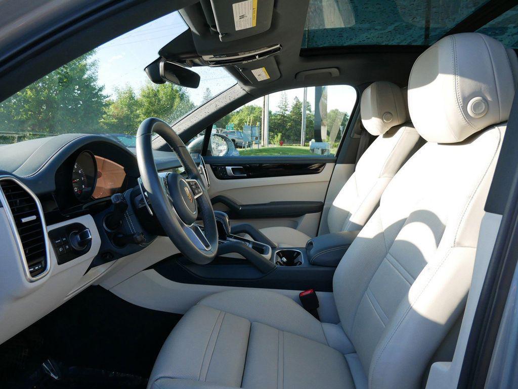 used 2022 Porsche Cayenne car, priced at $48,899
