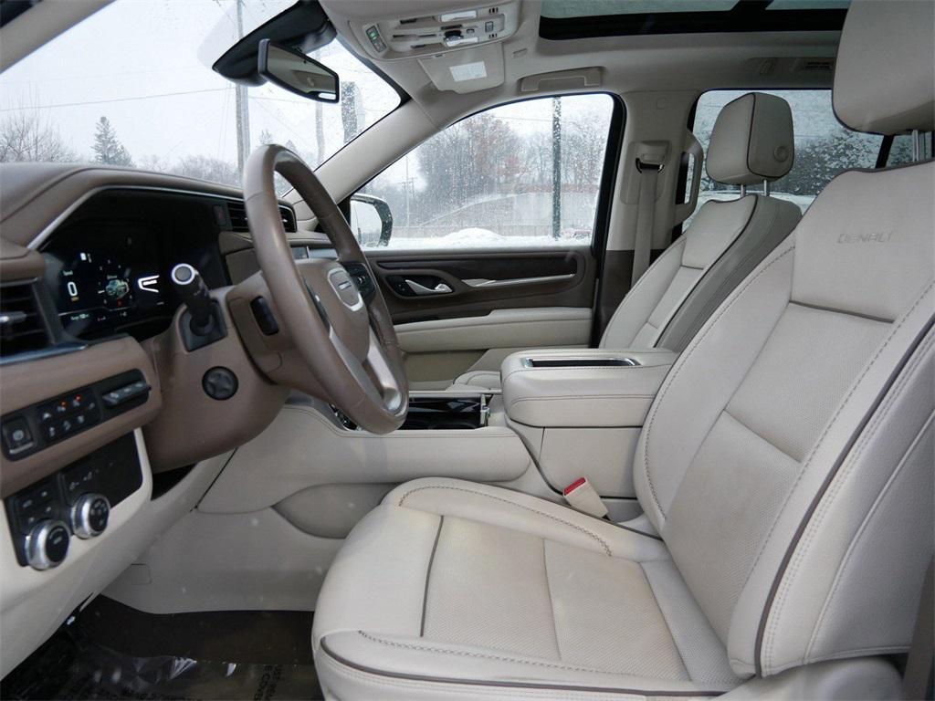 used 2022 GMC Yukon car, priced at $47,799