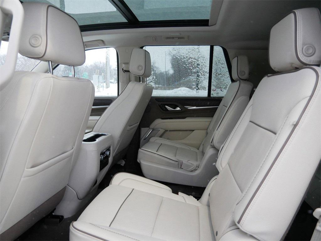 used 2022 GMC Yukon car, priced at $47,799