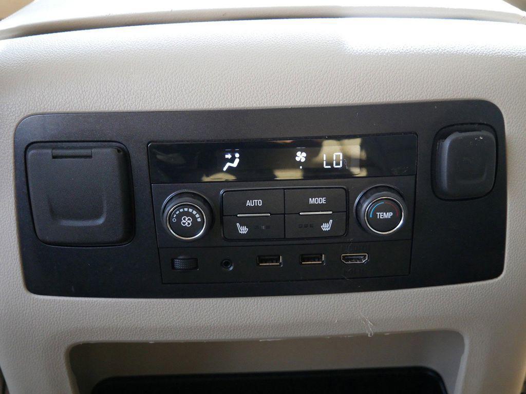 used 2018 GMC Yukon car, priced at $28,899