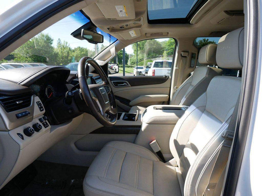 used 2018 GMC Yukon car, priced at $28,899