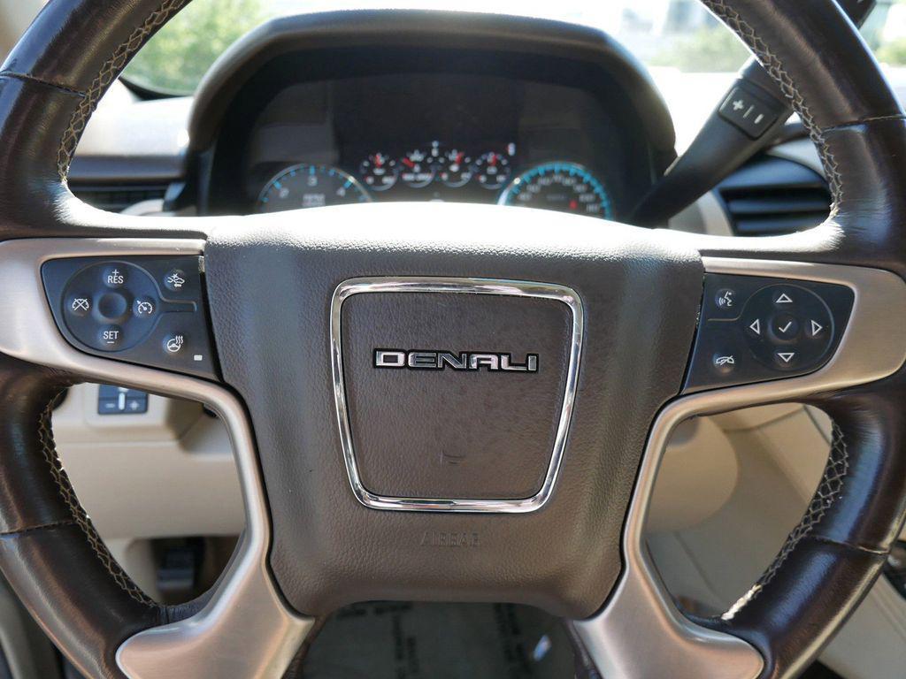 used 2018 GMC Yukon car, priced at $28,899