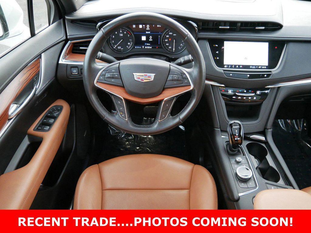 used 2021 Cadillac XT5 car, priced at $25,299
