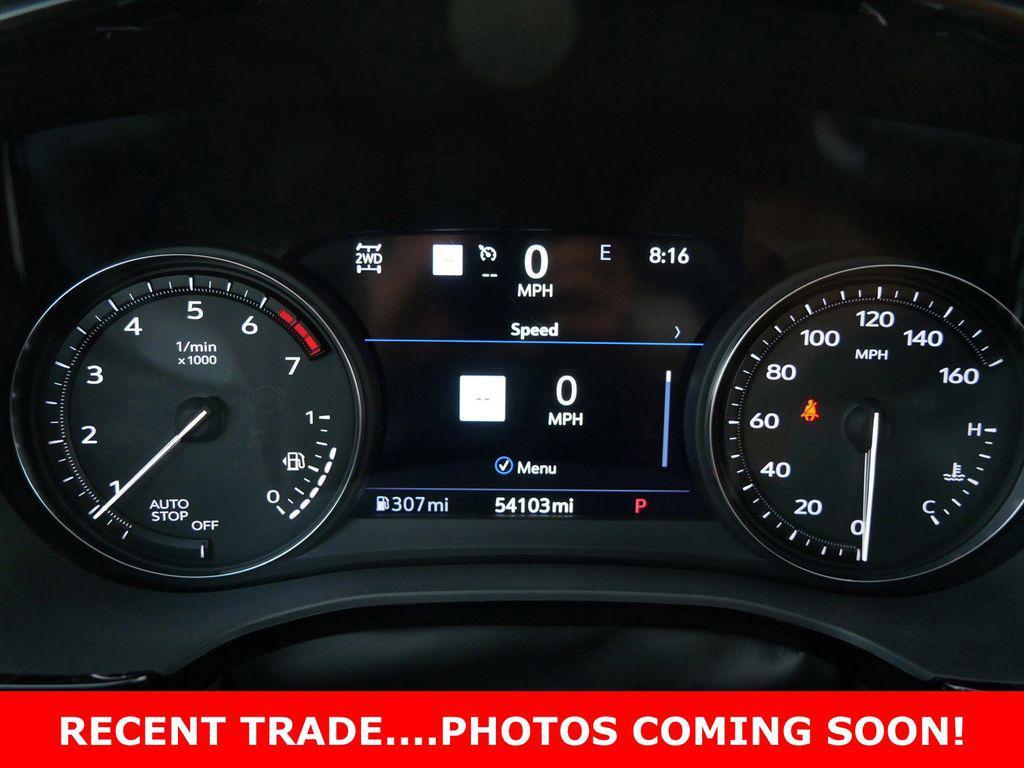 used 2021 Cadillac XT5 car, priced at $25,299