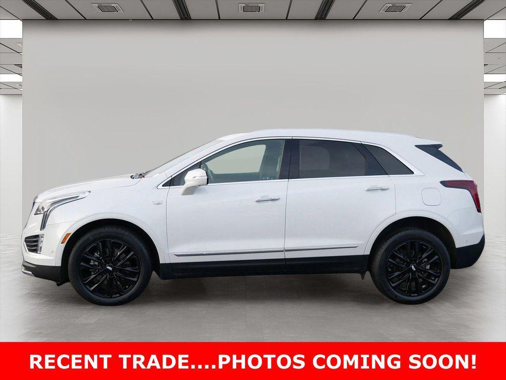 used 2021 Cadillac XT5 car, priced at $25,299