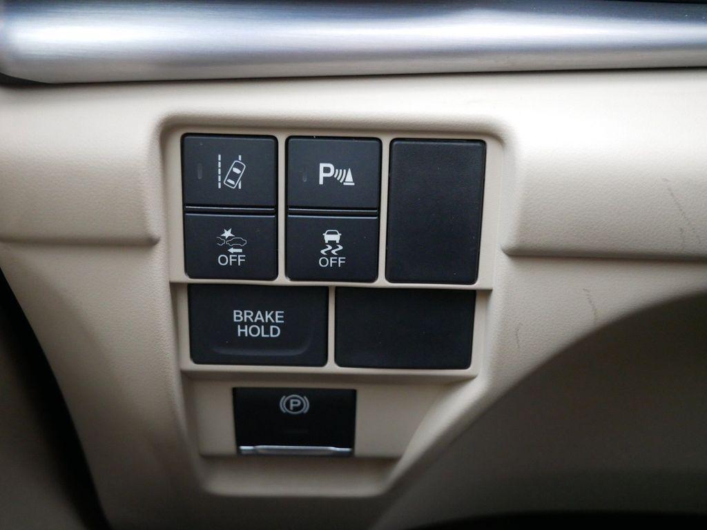 used 2021 Acura RDX car, priced at $23,249