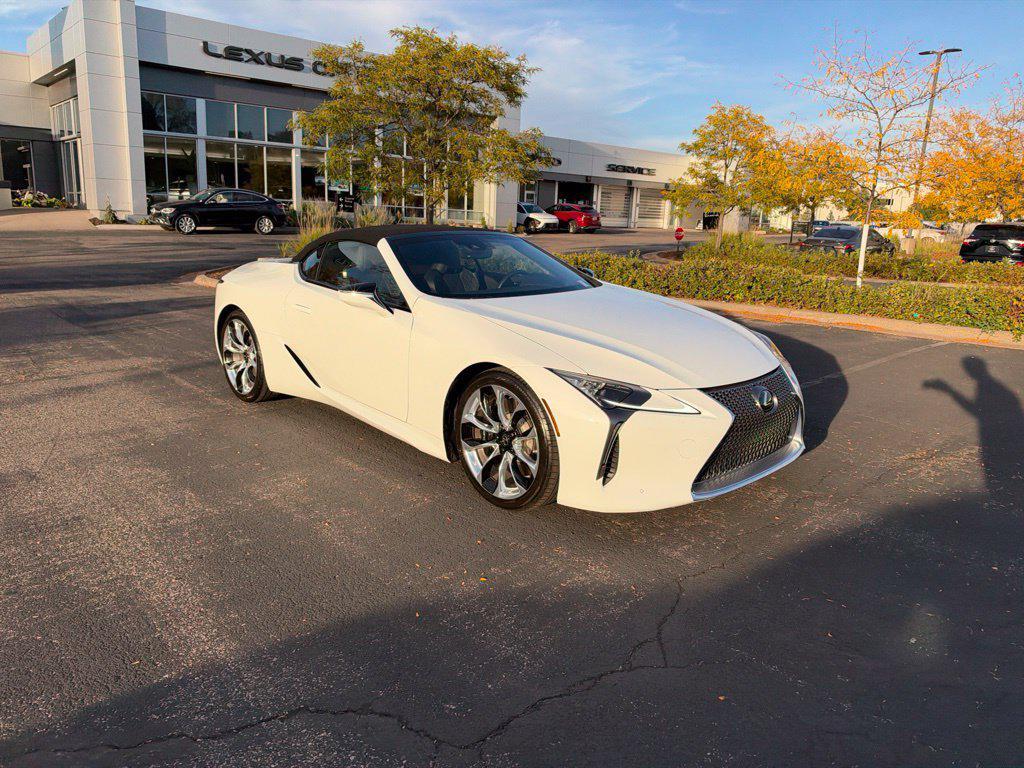 Lexus LC view 22