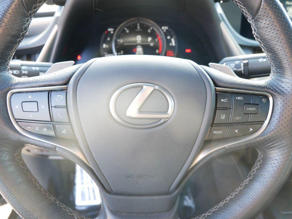 used 2020 Lexus ES 350 car, priced at $33,349