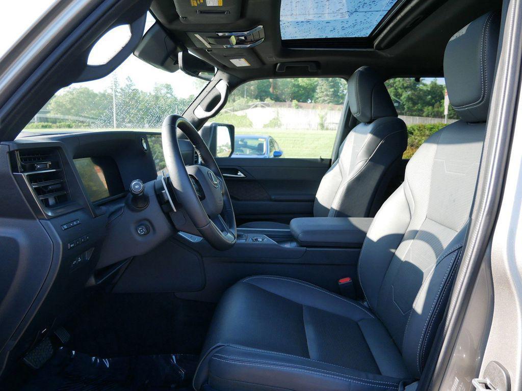 used 2024 Lexus GX 550 car, priced at $85,399