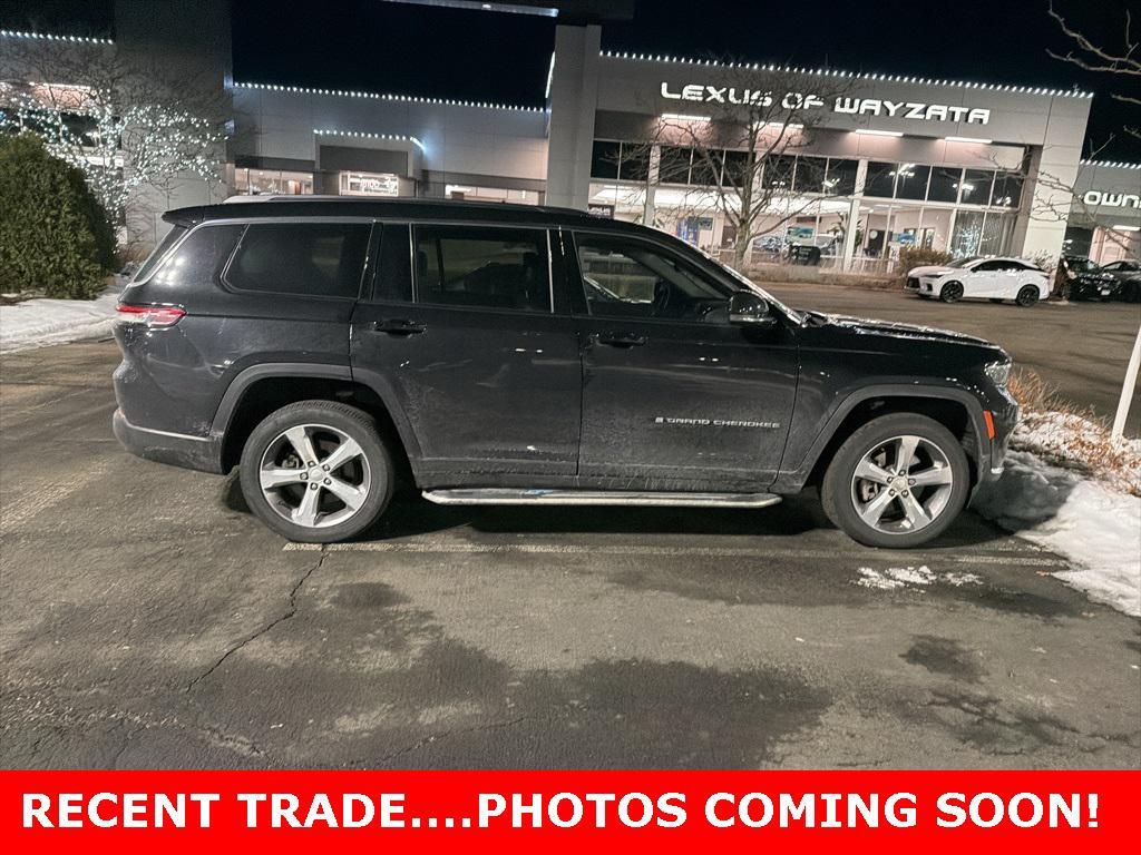 used 2022 Jeep Grand Cherokee L car, priced at $28,499