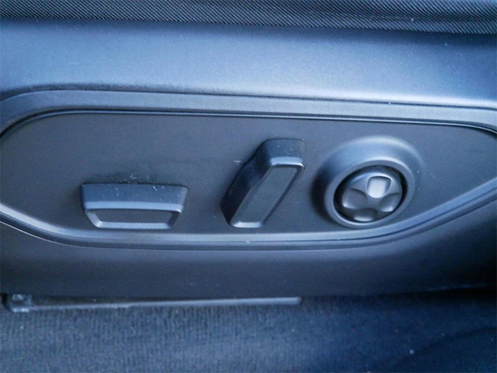 used 2022 Jeep Grand Cherokee L car, priced at $26,499