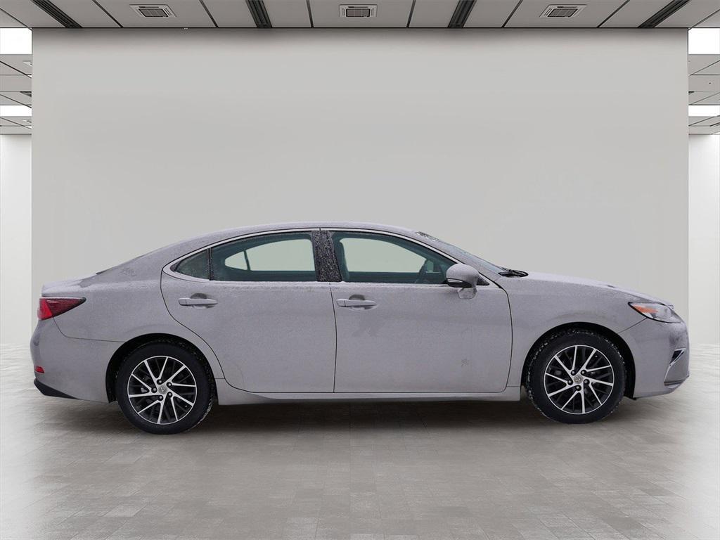 used 2016 Lexus ES 350 car, priced at $17,499