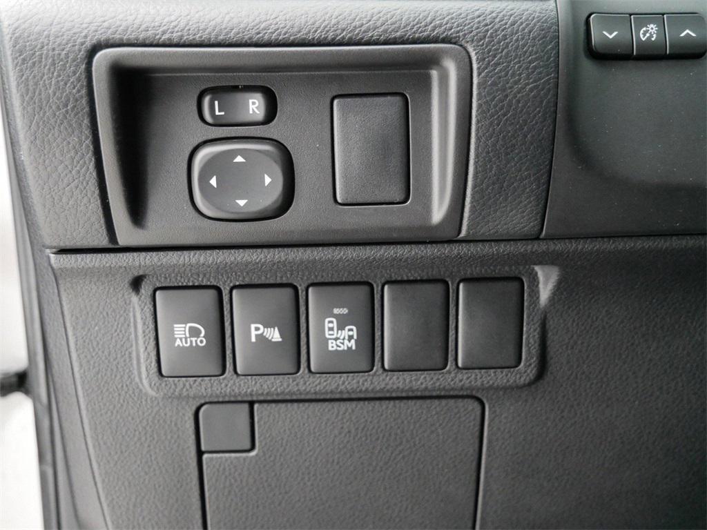 used 2016 Lexus ES 350 car, priced at $17,499