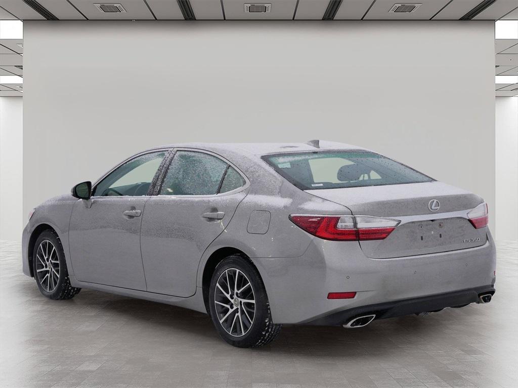 used 2016 Lexus ES 350 car, priced at $17,499