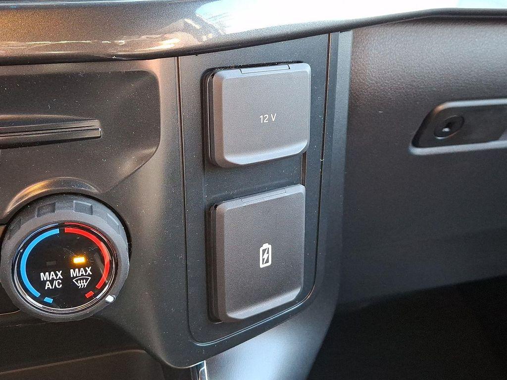 new 2025 Ford F-150 car, priced at $57,615