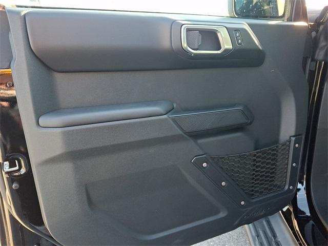 new 2025 Ford Bronco car, priced at $54,401