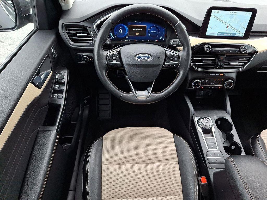 used 2022 Ford Escape car, priced at $25,874