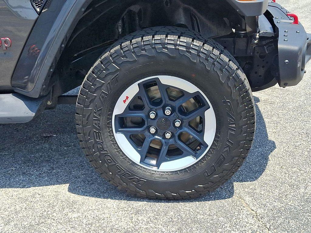 used 2019 Jeep Wrangler Unlimited car, priced at $32,229