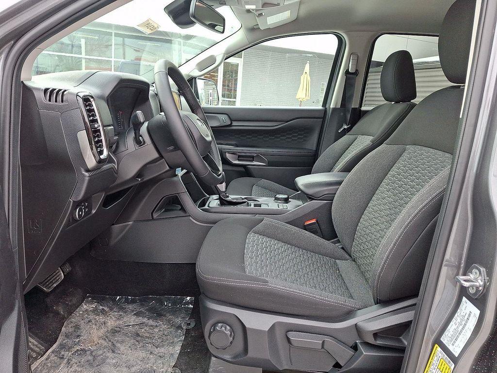 new 2025 Ford Ranger car, priced at $38,495