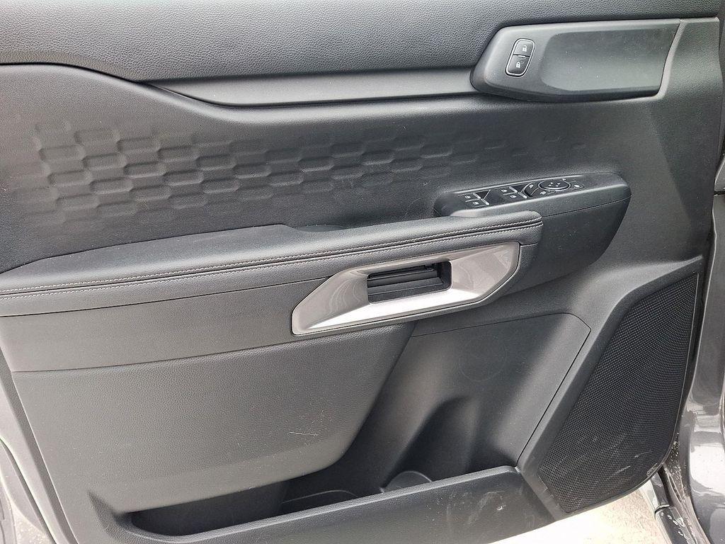 new 2025 Ford Ranger car, priced at $38,495