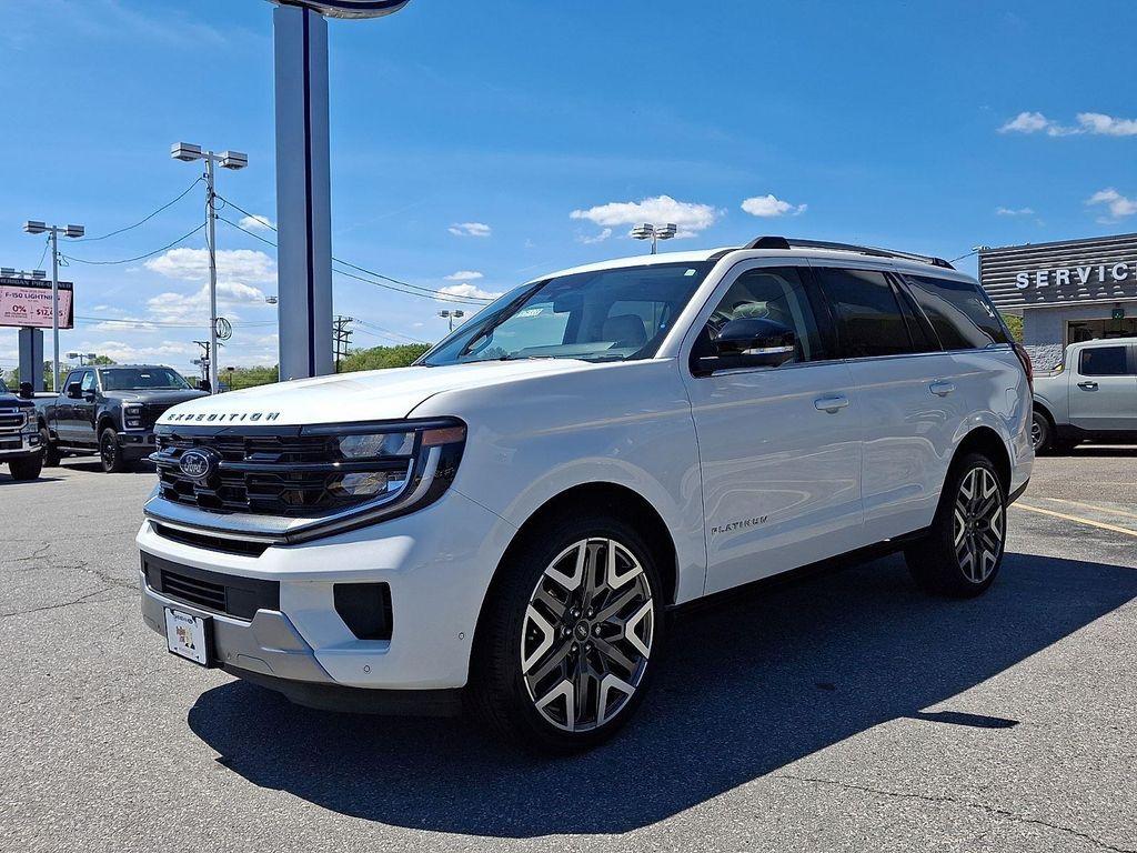 new 2025 Ford Expedition car, priced at $83,500