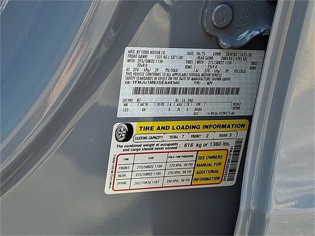 new 2025 Ford Expedition car, priced at $75,768