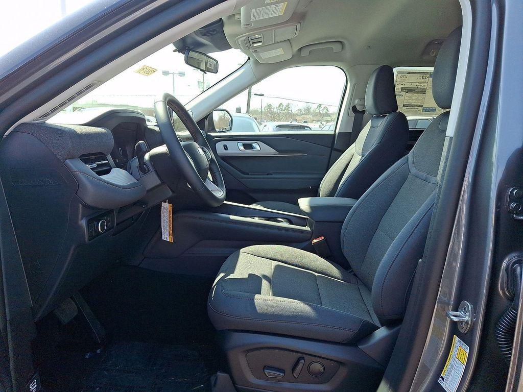 new 2026 Ford Explorer car, priced at $42,256