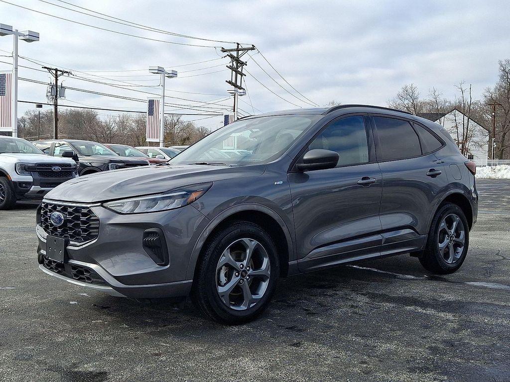 used 2023 Ford Escape car, priced at $25,522
