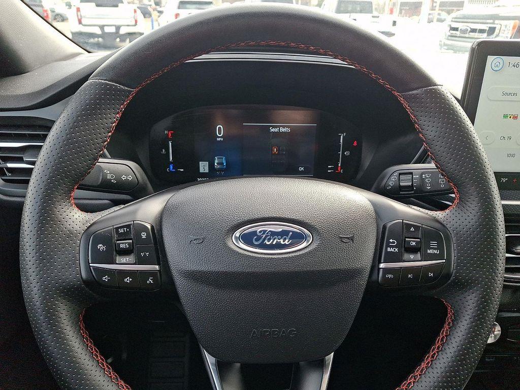 used 2023 Ford Escape car, priced at $25,522