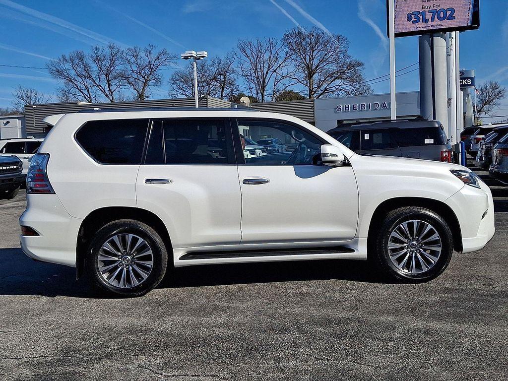 used 2022 Lexus GX 460 car, priced at $50,362