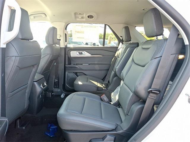 new 2025 Ford Explorer car, priced at $44,356