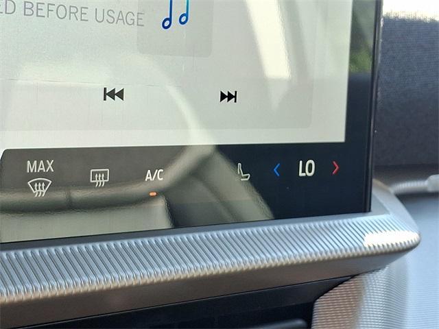 new 2025 Ford Explorer car, priced at $44,356