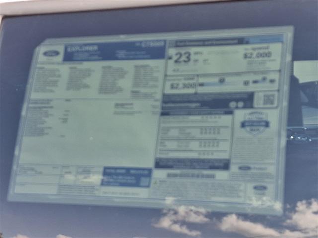 new 2025 Ford Explorer car, priced at $44,356