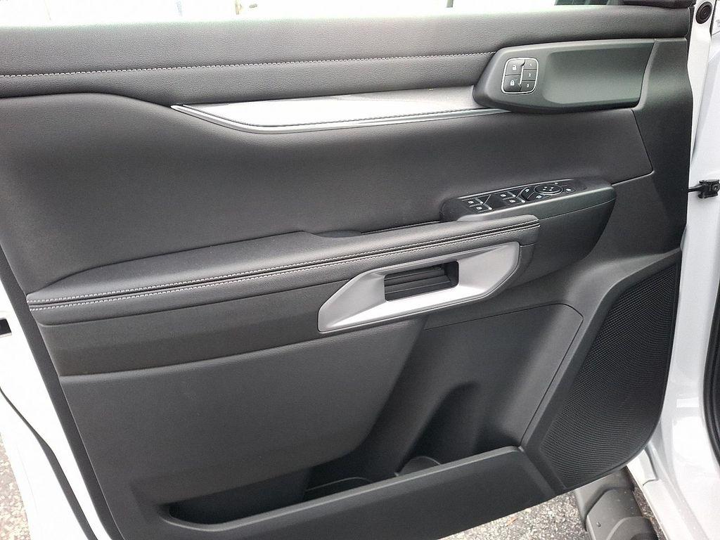 new 2025 Ford Ranger car, priced at $50,691