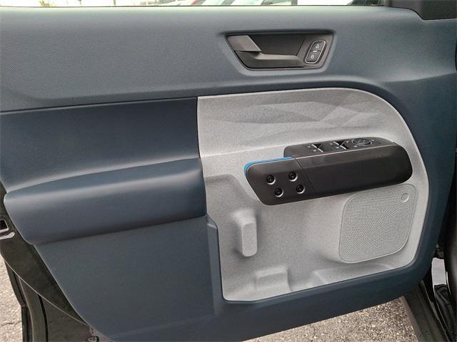 new 2025 Ford Maverick car, priced at $33,571