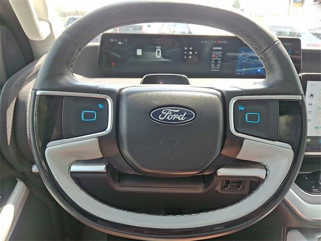 new 2025 Ford Expedition car, priced at $84,950