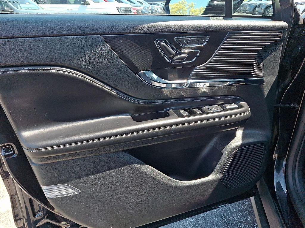 used 2022 Lincoln Corsair car, priced at $31,040