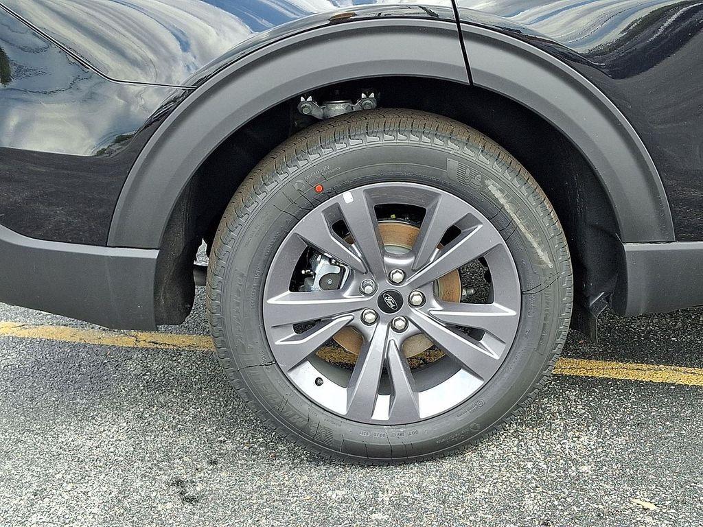 new 2026 Ford Explorer car, priced at $47,829