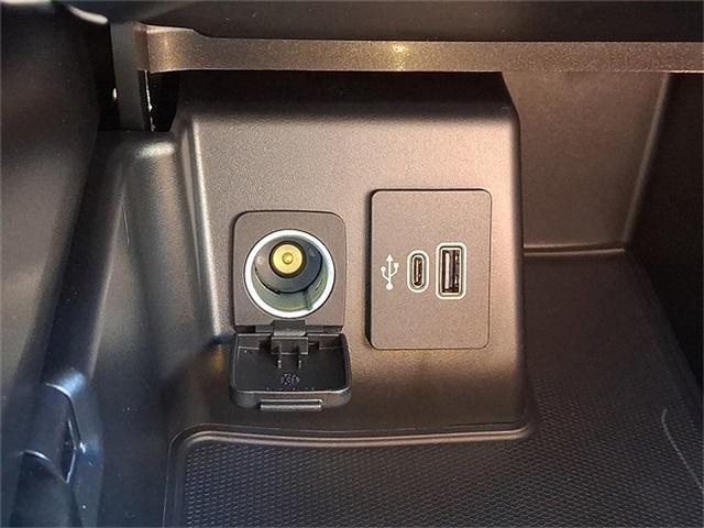 new 2025 Ford Explorer car, priced at $39,161