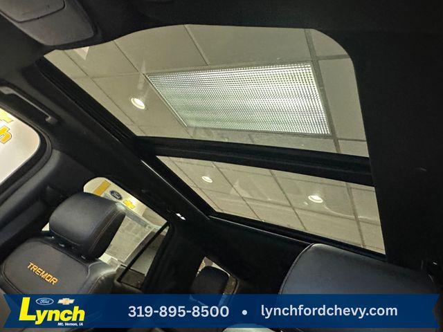 new 2025 Ford Expedition car, priced at $80,936