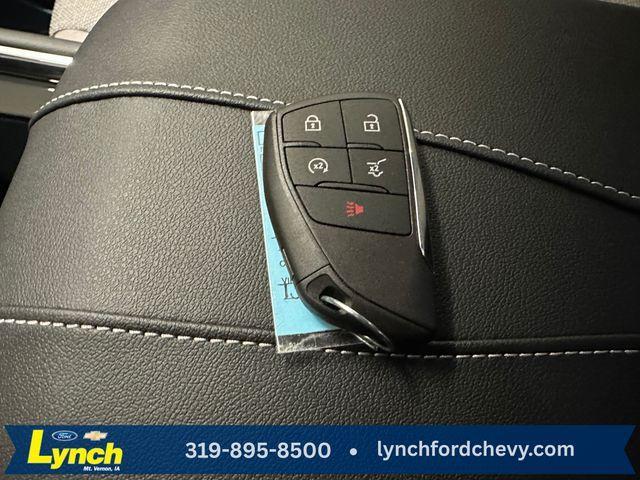 new 2026 Chevrolet Traverse car, priced at $47,060