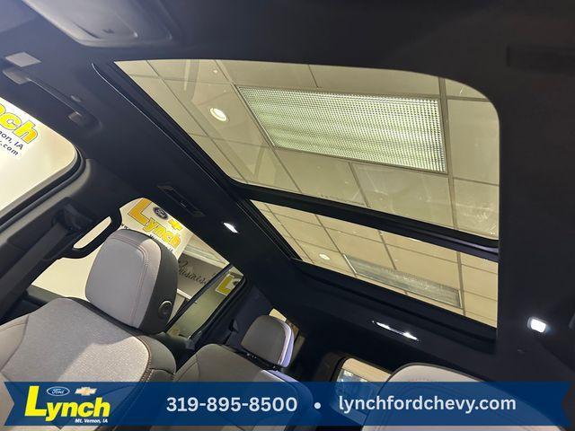 new 2026 Chevrolet Traverse car, priced at $47,060