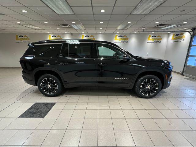 new 2026 Chevrolet Traverse car, priced at $47,060