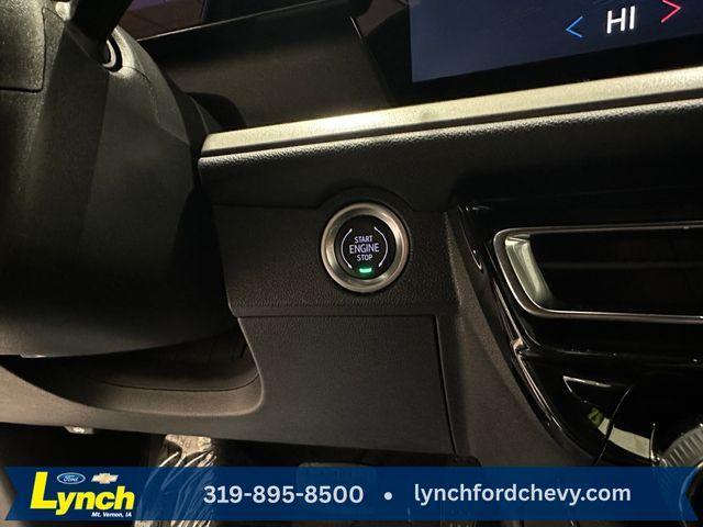 used 2025 Chevrolet Traverse car, priced at $39,000